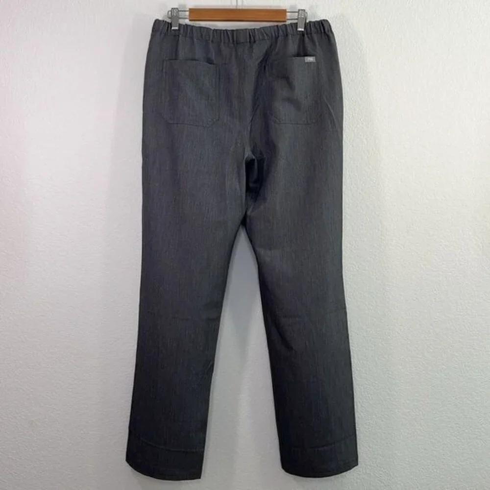 FIGS NWT Pisco Basic Scrub Pants Graphite‎ size large